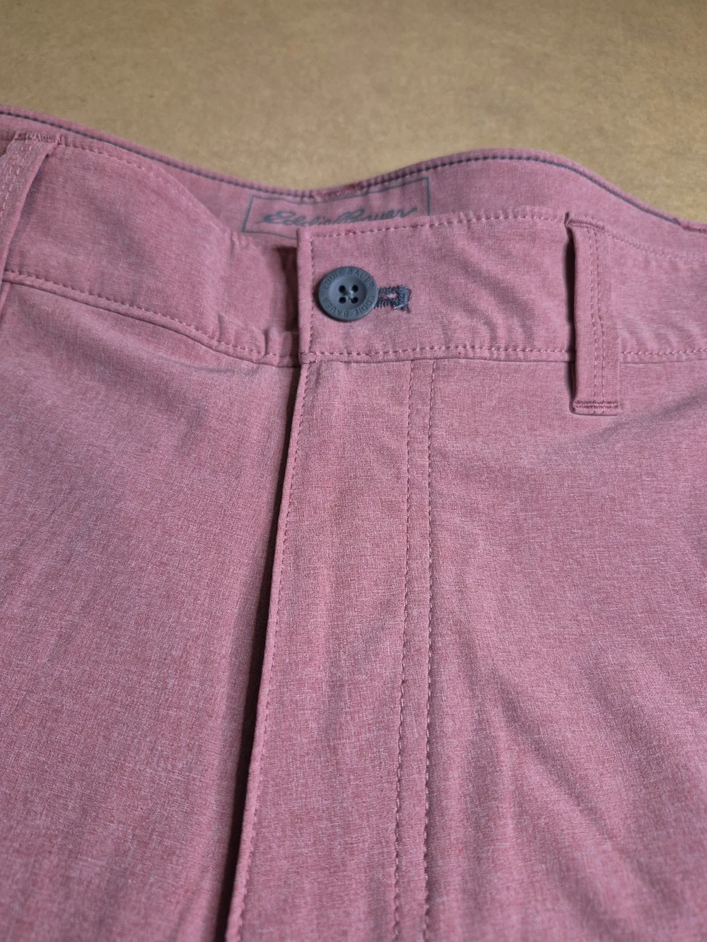 Eddie Bauer Men's Cargo Shorts in Dusty Rose